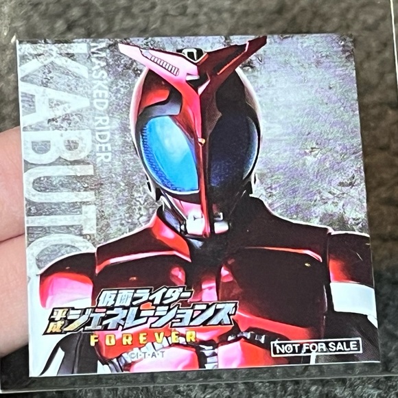 Kamen Rider Kabuto Masked Rider Small Square Magnet Japan Exclusive Sentai Toku - Picture 3 of 4